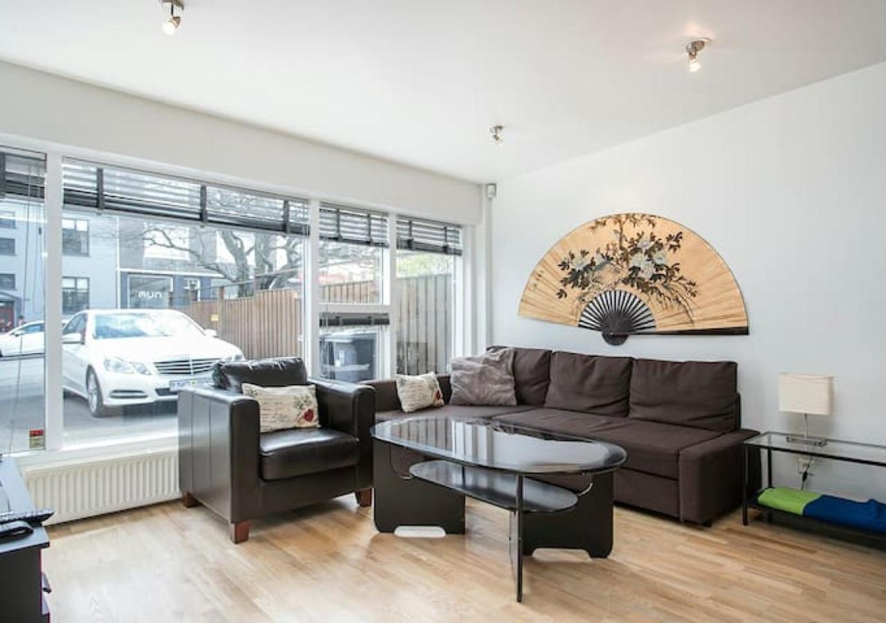 Baron Downtown Apartments Reykjavík Esterno foto